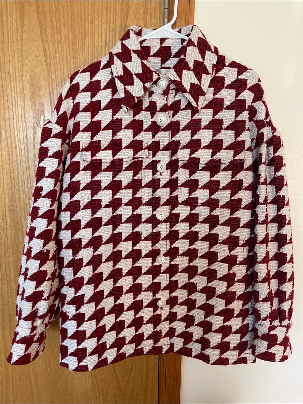 Diane Von Furstenberg Maroon and White Houndstooth Button-Down Shirt Jacket